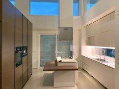 Arredo mobili artigianali casa abitazione privata a Roseto degli Abruzzi di Manufactory Design