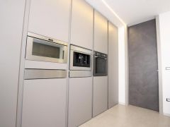 Arredo mobili artigianali casa abitazione privata a Pescara di Manufactory Design