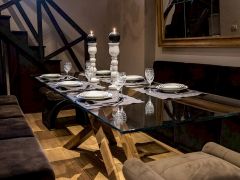 Arredo mobili artigianali per ristoranti commerciali Roma di Manufactory Design