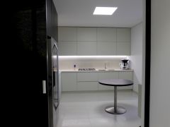 Arredo mobili artigianali casa abitazione privata a Pescara di Manufactory Design