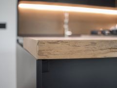 Arredo mobili artigianali casa abitazione privata a Teramo di Manufactory Design