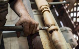 Handcrafted wood furniture furniture sector Mosciano Sant'Angelo in Teramo in Abruzzo