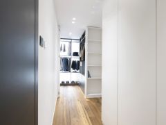 Arredo mobili artigianali casa abitazione privata a Teramo di Manufactory Design