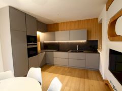 Arredo mobili su misura artigianali casa abitazione privata a Pescara di Manufactory Design